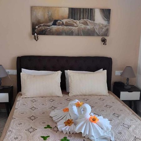 Golden Sun Apartments Rodakino Zewnętrze zdjęcie