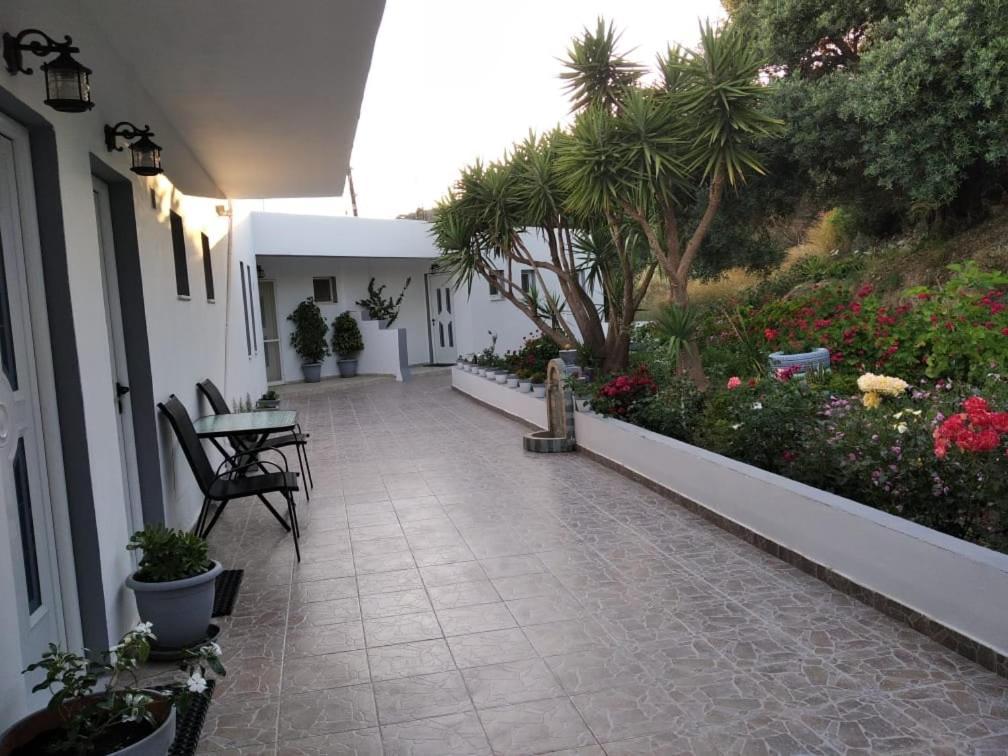 Golden Sun Apartments Rodakino Zewnętrze zdjęcie