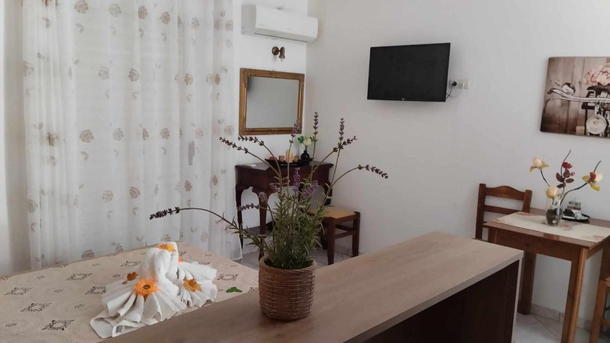 Golden Sun Apartments Rodakino Zewnętrze zdjęcie
